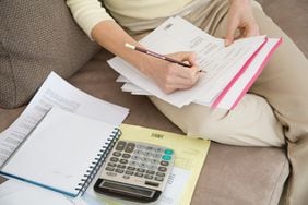 Octubre llega con suba del 1,66% en jubilaciones y AUH: cuánto se cobra y en qué fecha