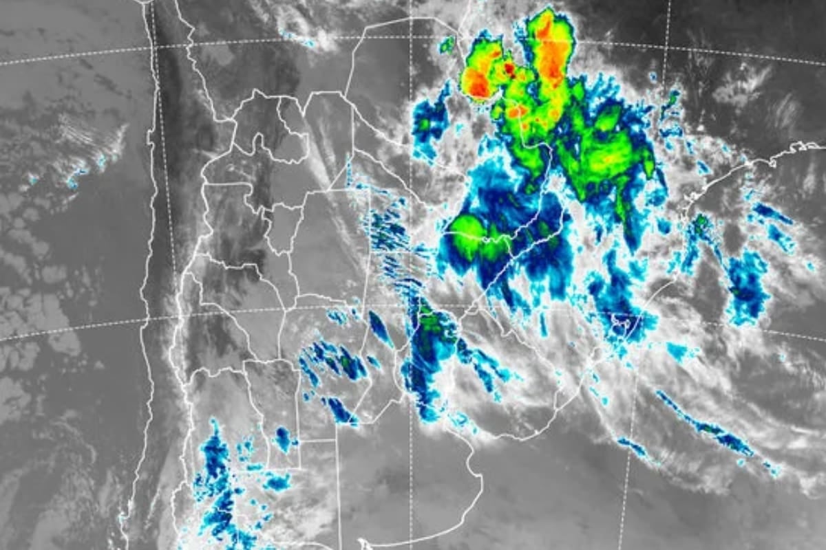 El finde largo llega con paraguas el sábado y sol a partir del domingo en Buenos Aires