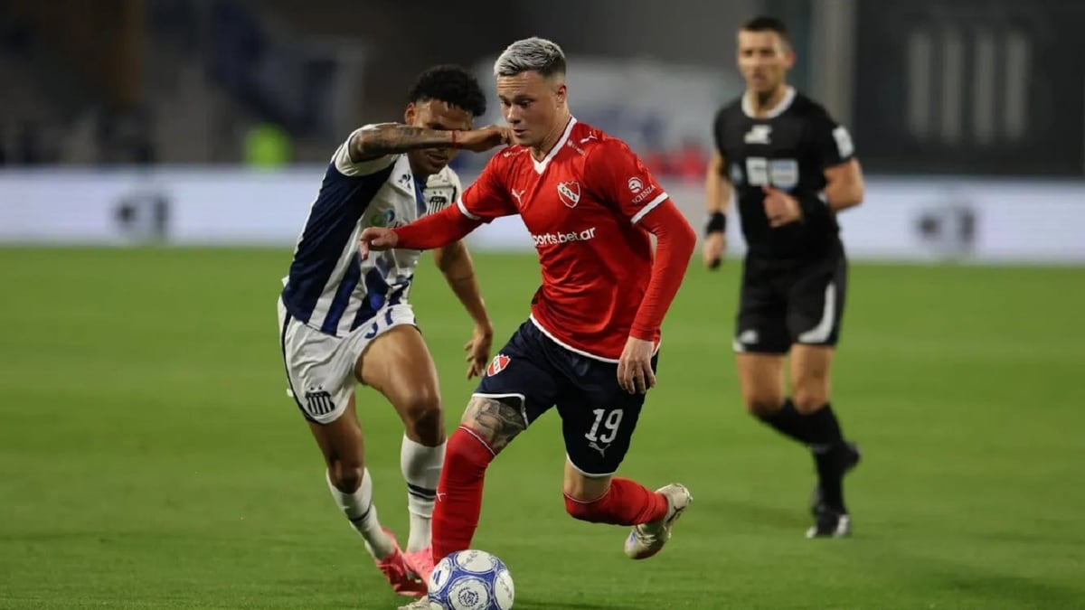 El Rojo se topó con el VAR en Córdoba y se trajo un cero que duele
