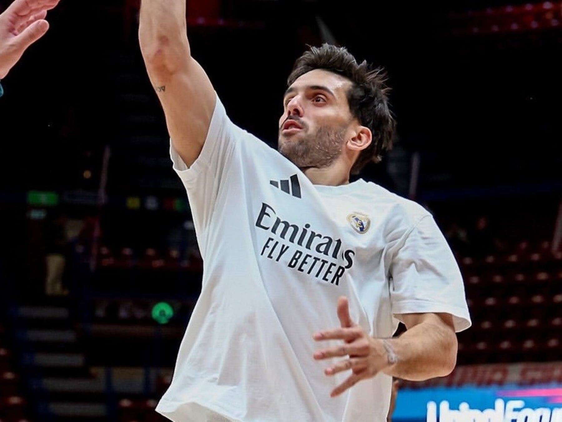 Campazzo y Bolmaro se cruzaron en Europa y el argentino del Madrid se llevó la sonrisa