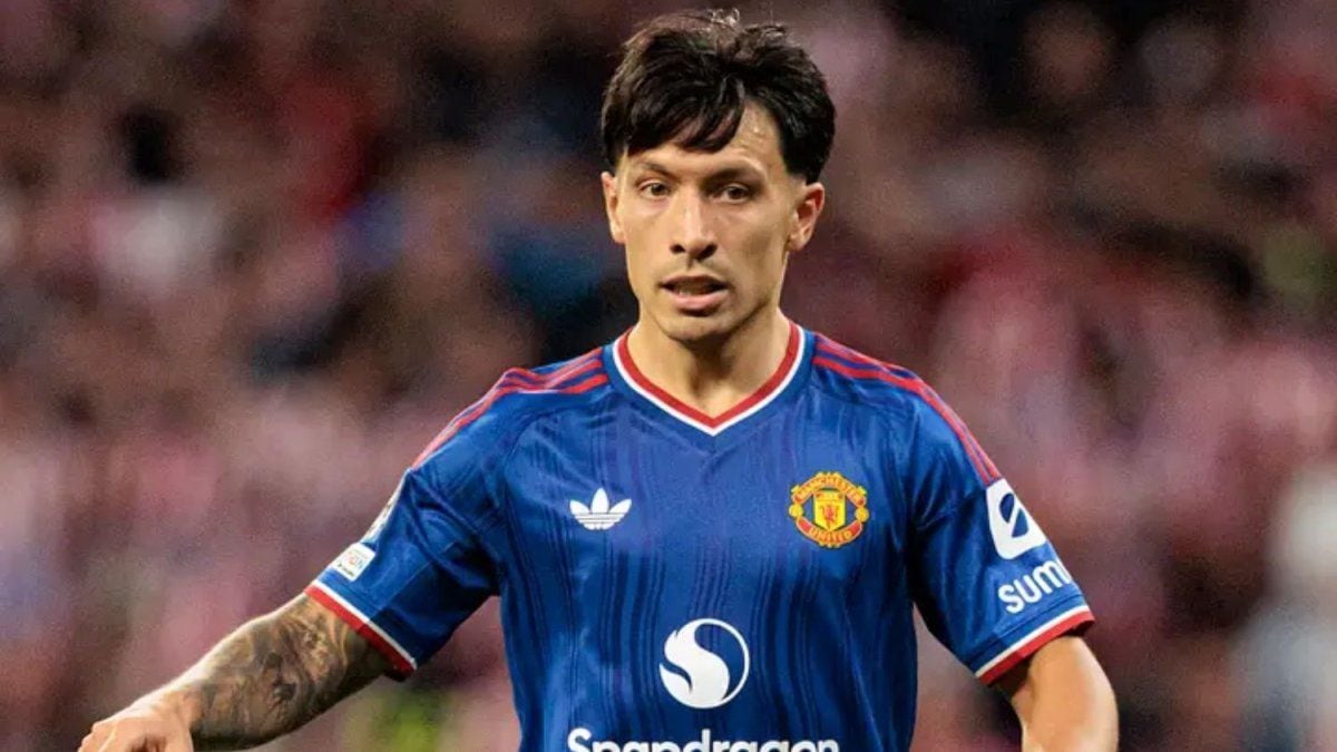 Martínez le cantó la justa al United y Rooney le pegó donde más duele