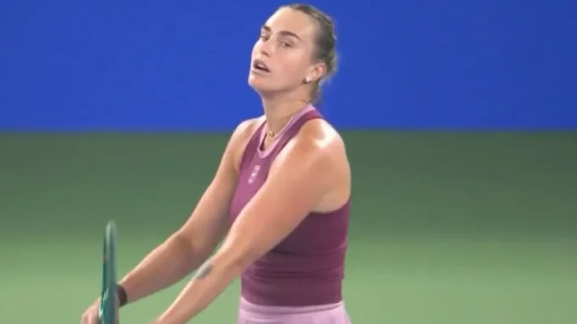 Wuhan no entiende de favoritismos: Ann Li bajó a Sabalenka en la hora brava