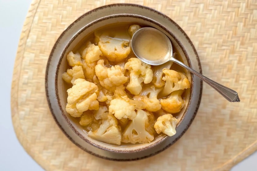 Sopa de coliflor en su versión troceada: la alternativa con cuerpo que la crema no ofrece
