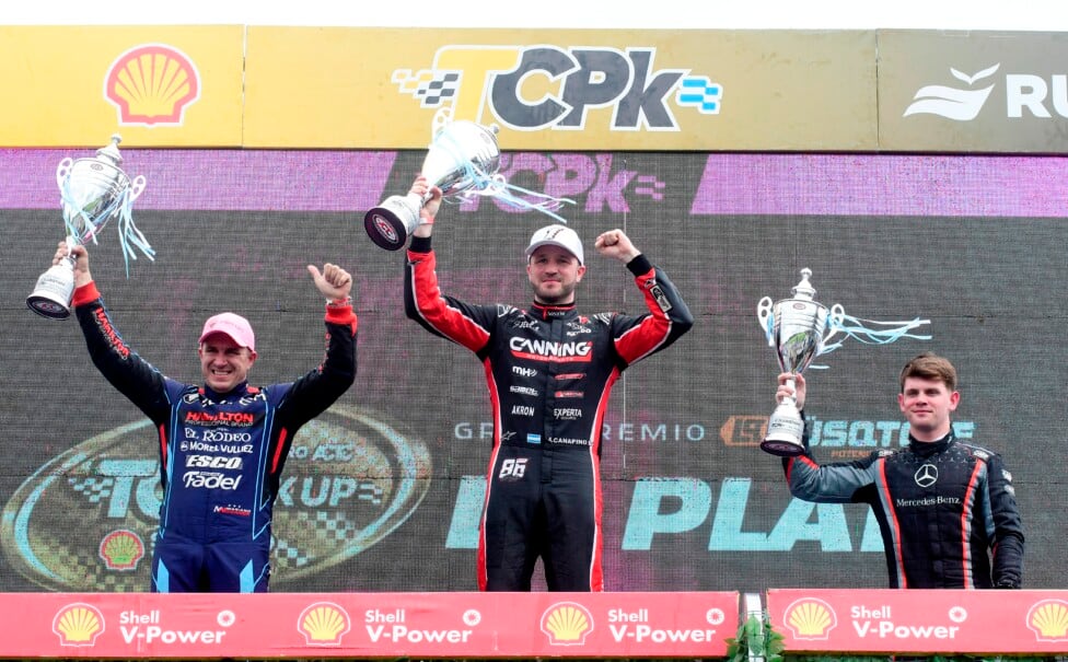 Canapino se subió a la punta del TC Pick Up y va por todo con Chevrolet: la Triple Corona otra vez, pero esta vez toda del mismo color