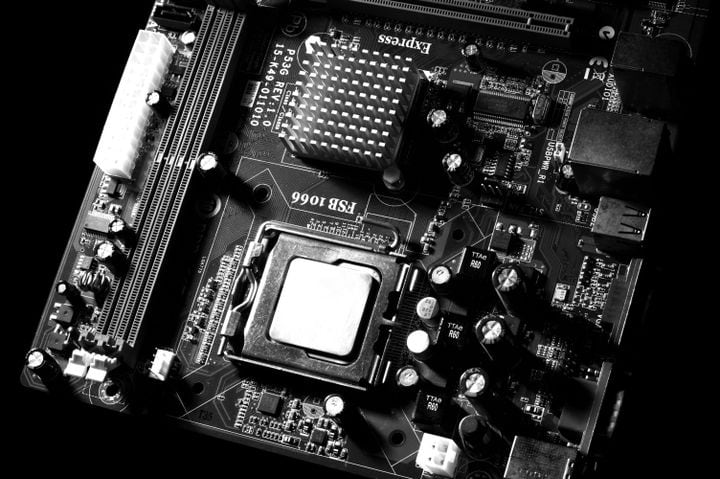 Placas con drawings de anime: cuando la PC también quiere vestirse de 