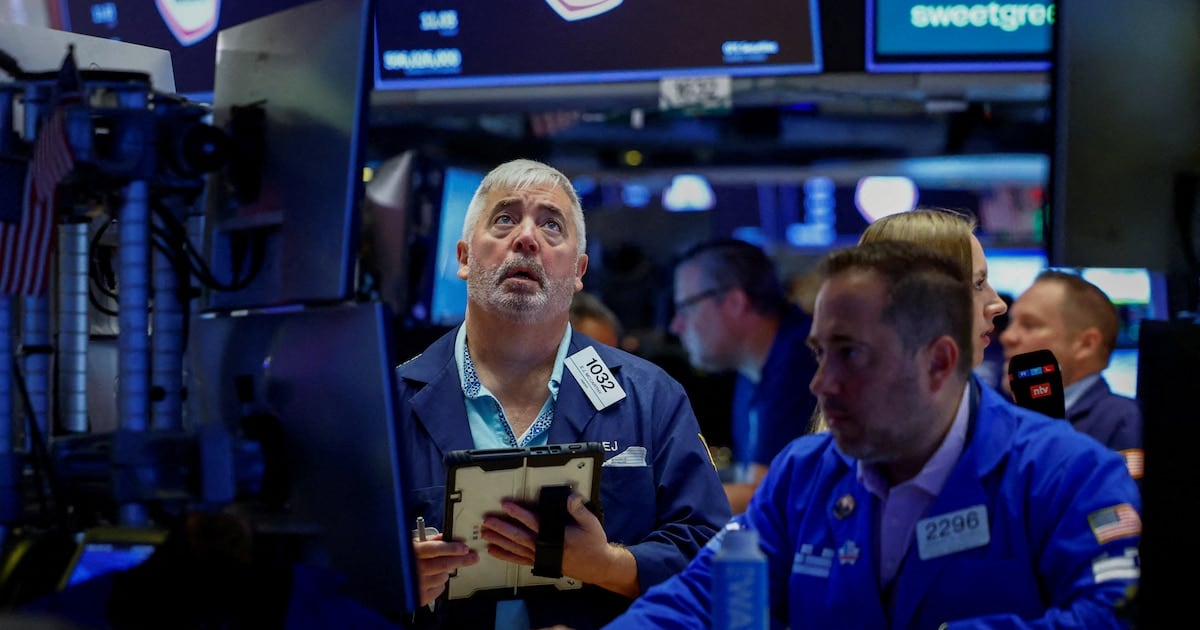 La caída del real empujó al dólar a máximos y encendió alertas para las exportaciones